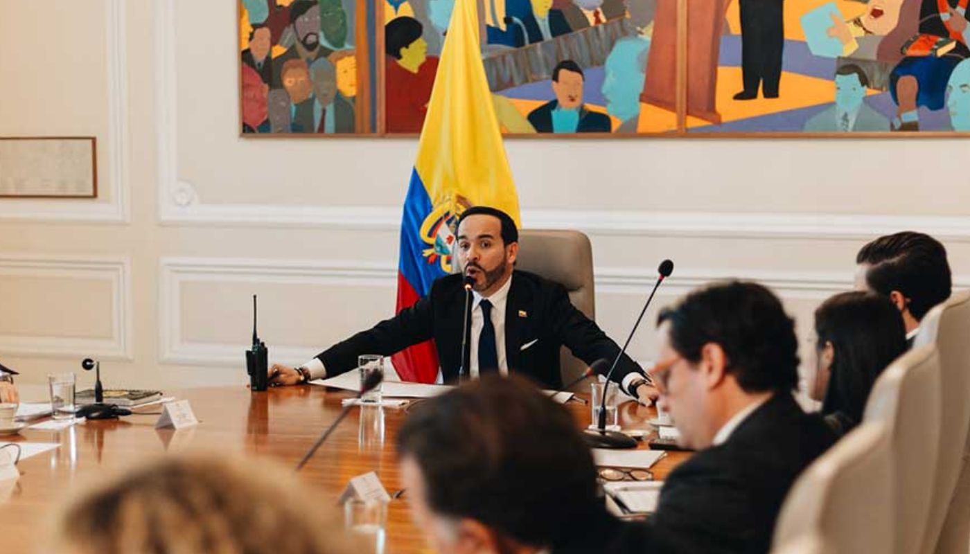 De la Espriella destapa plan para destrabar salud de más de millón de pacientes