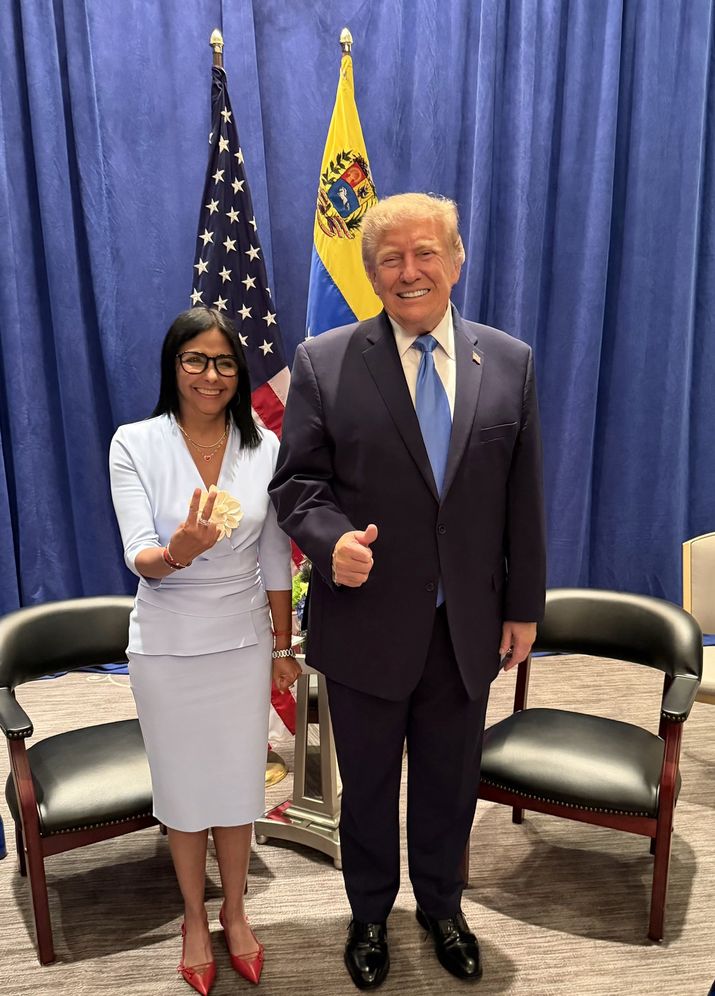 Delcy Rodríguez y Donald Trump se reunieron en EEUU y ella subió foto