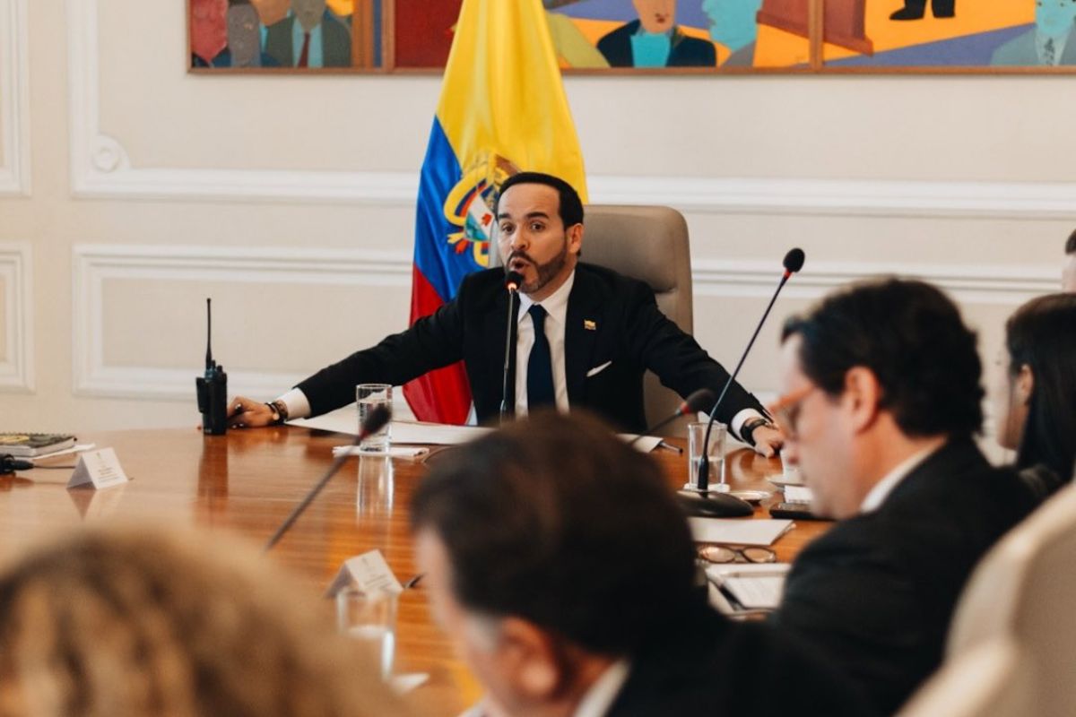 Abelardo de la Espriella lanzó advertencia a rector de Universidad de Córdoba