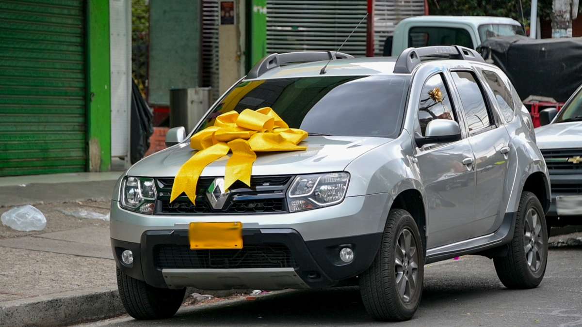 Cómo es el robo de carros más común en Bogotá: alerta en 2026 por error delicado