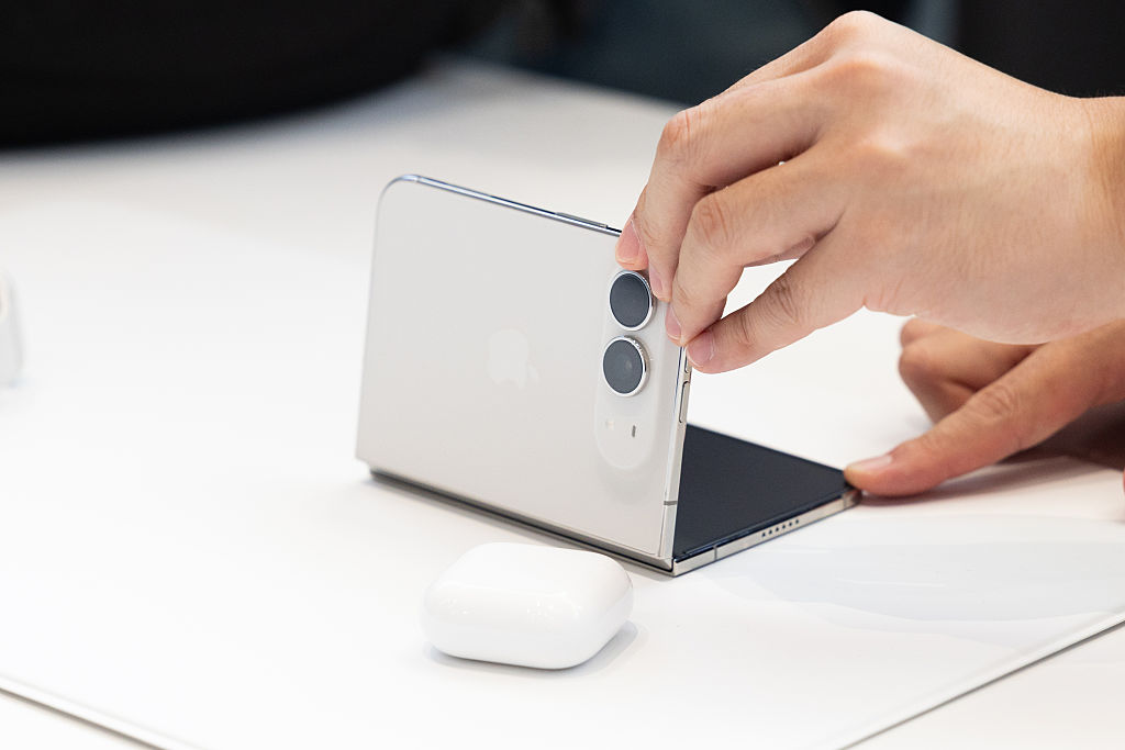 iPhone Duo