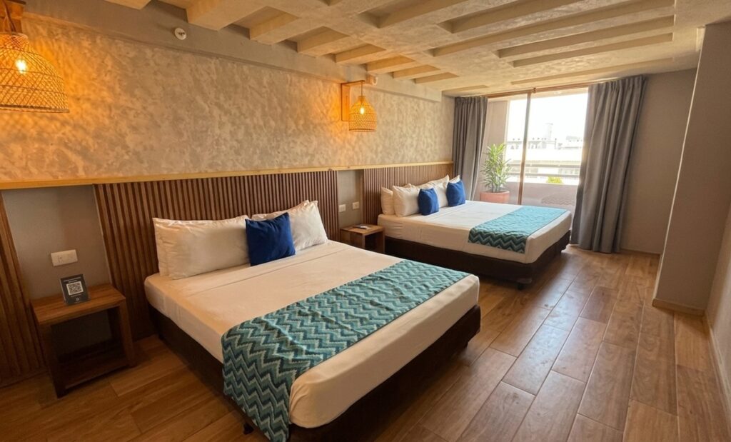 Hotel Toné On Vacation