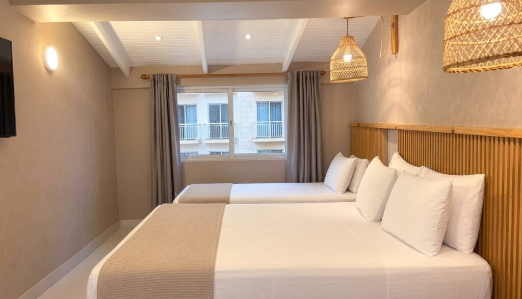 Hotel Blue Cove