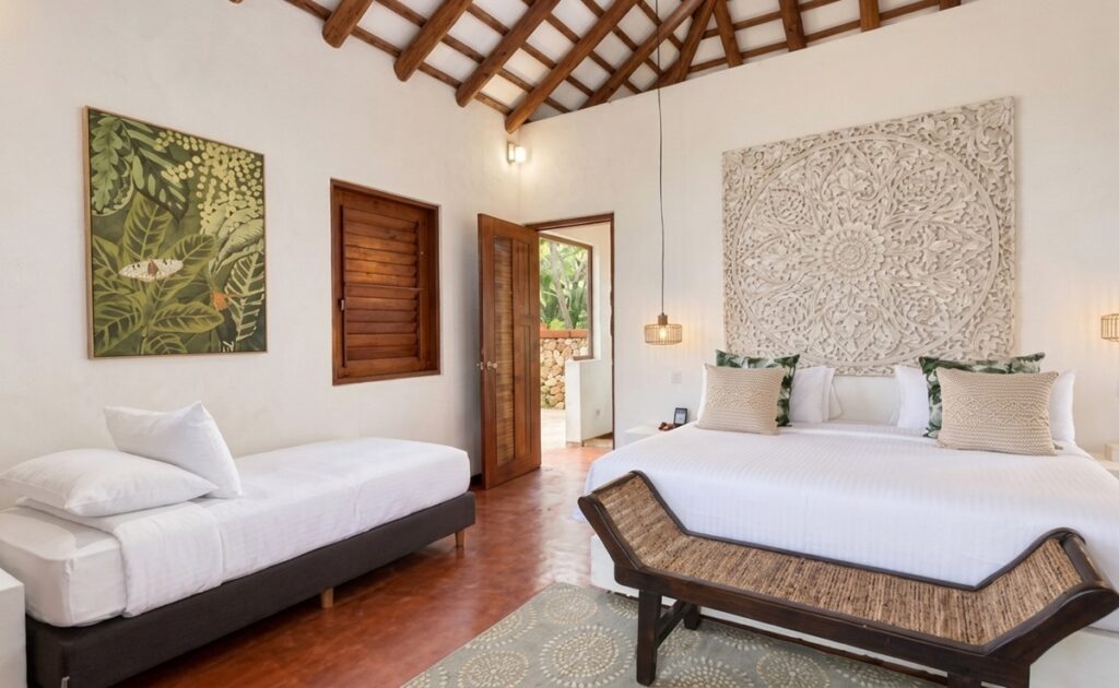 Hotel Acantilado de la Tierra