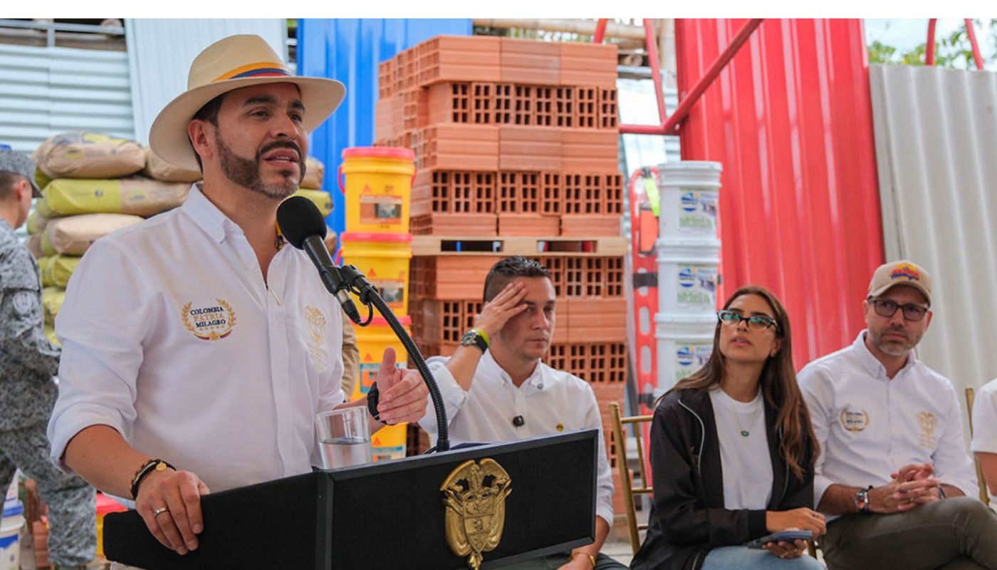¿Qué pasará con donaciones de empresarios De La Espriella dio explicación