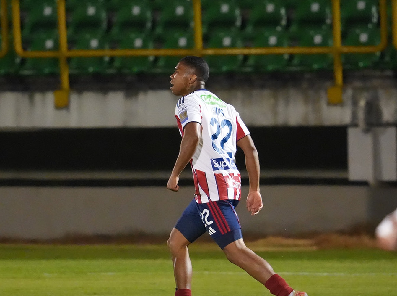 Junior