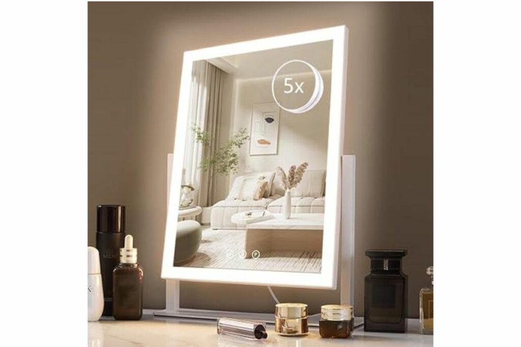 HIEEY Espejo de maquillaje iluminado, espejo de tocador Hollywood de 17.3 x 13 pulgadas con luces, tres modos de iluminación de color y espejo de aumento 5X, control táctil inteligente, rotación de 360° (blanco, caja de regalo) / Amazon 
