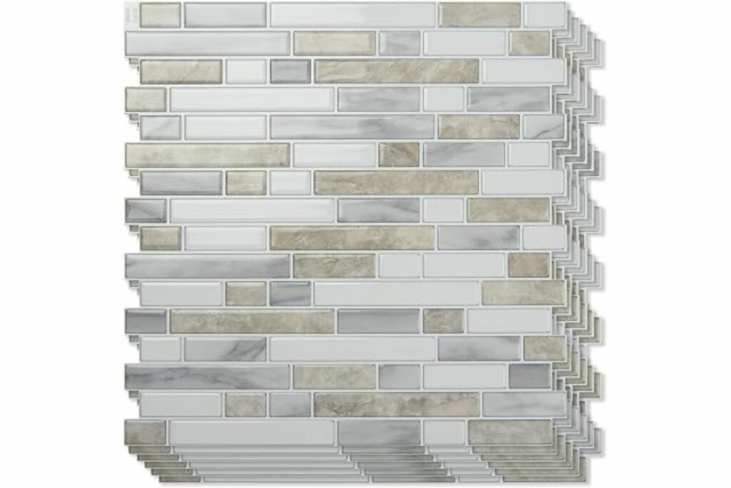 Art3d 10 hojas de revestimiento adhesivo resistente, azulejos impermeables para pegar en el salpicadero de la cocina y espacio de estar / Amazon