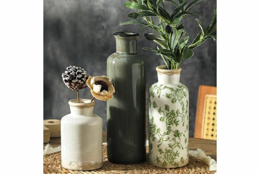 Juego de 3 jarrones vintage de cerámica, estilo chinoiserie, decoración del hogar, florero floral retro, decoración rústica de granja para mesa, estantería, cocina, sala de estar, oficina, color verde y beige / Amazon