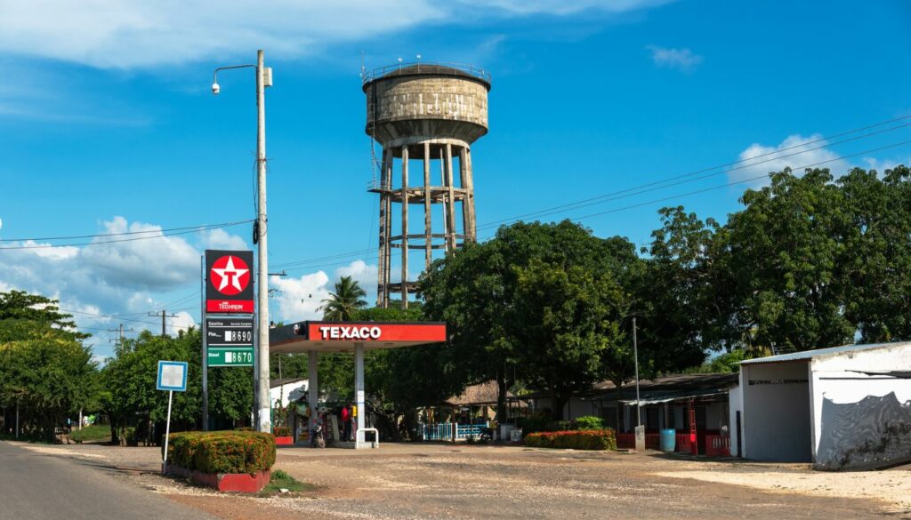 Estación de gasolina Colombia (Getty)