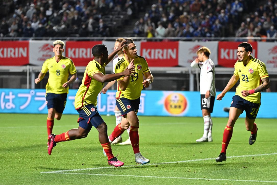 Imagen de Santos Borré, en nota de chilena del delantero con Colombia, en fotos: detalles de fiesta contra Japón.
