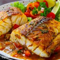 Receta de bagre en salsa. Conozca los ingredientes y el paso a paso para prepararlo fácil y rápido. Un pescado delicioso y sin espinas.