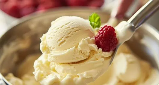 Aprenda a hacer 'helados de paila' en casa y sin gastar mucho dinero. Este postre es popular y más por su preparación manual. Queda cremoso y delicioso.