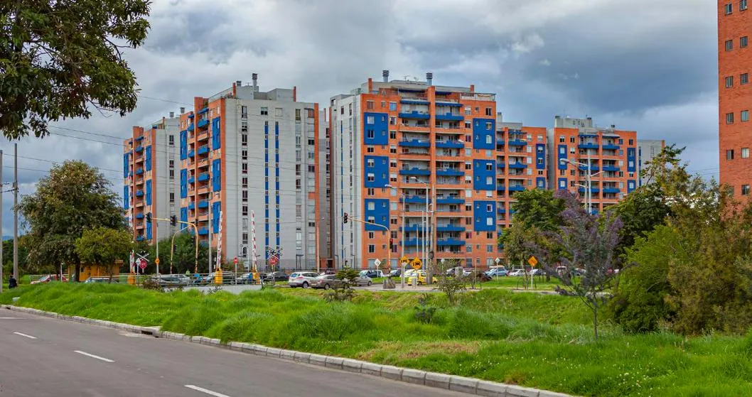 Denuncian estafa con venta de apartamentos de remate en Bogotá. Una mujer pagó 75 millones de pesos por el inmueble, pero perdió el dinero.