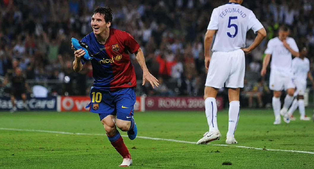 La primera vez que el Camp Nou coreó “Messi, Messi, Messi”, fue el 10 de marzo de 2007. Ese día el futbolista argentino se llevó su primer balón a casa.