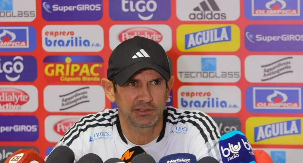 El entrenador ha sido muy criticado por los seguidores del 'Tiburón' luego de su bajo rendimiento en la Liga y la reciente eliminación en la Copa Sudamericana.