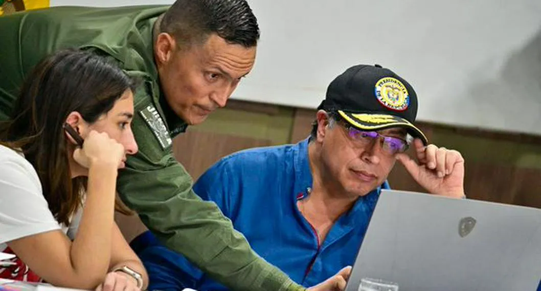 Al término de un consejo de seguridad para evaluar la situación en Antioquia, el presidente anunció que la fuerza pública está restableciendo el orden público.