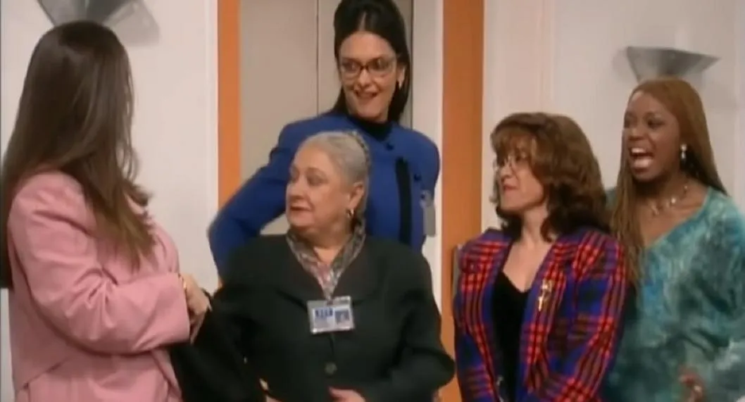 Actrices de 'Betty la fea', a propósito de cómo funcionaba el ascensor de Ecomoda.