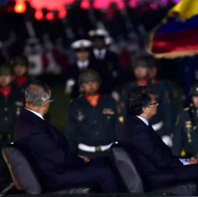 Renuncia masiva de oficiales en el Ejército y la Policía Nacional, la periodista Darcy Quinn contó que hay 40 retiros voluntarios más