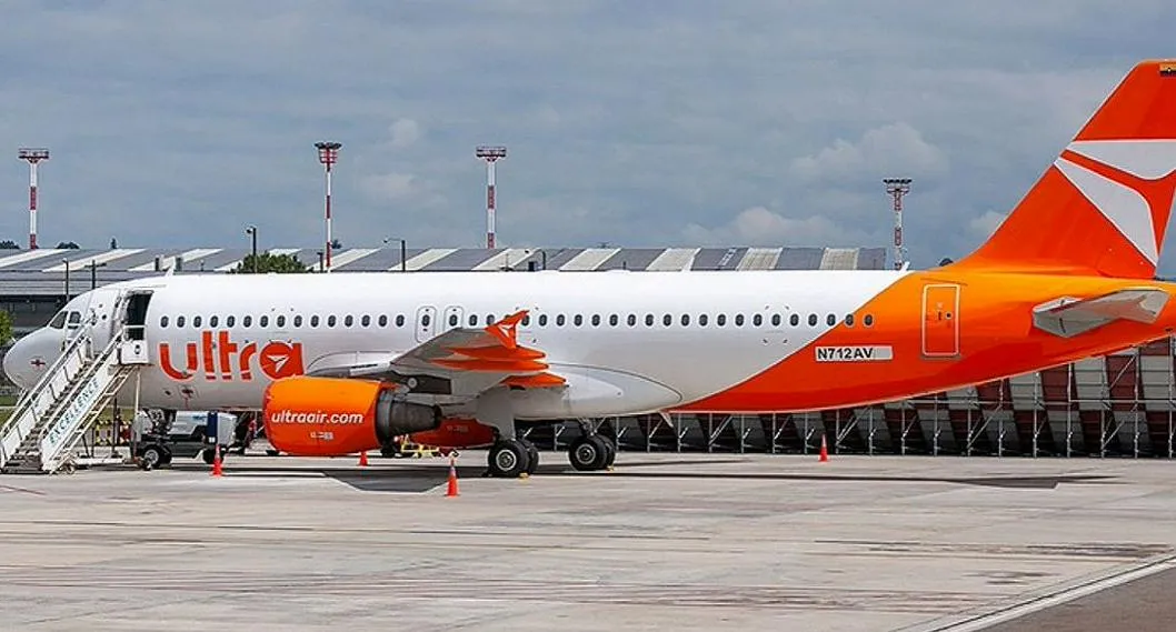 Trabajadores de Ultra Air, aerolínea que sería vendida, temen repetir la historia de Viva