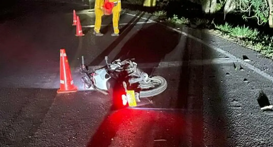 Motociclista murió tras chocar con baranda en Chiriguaná. Conozca los detalles y qué saben las autoridades.