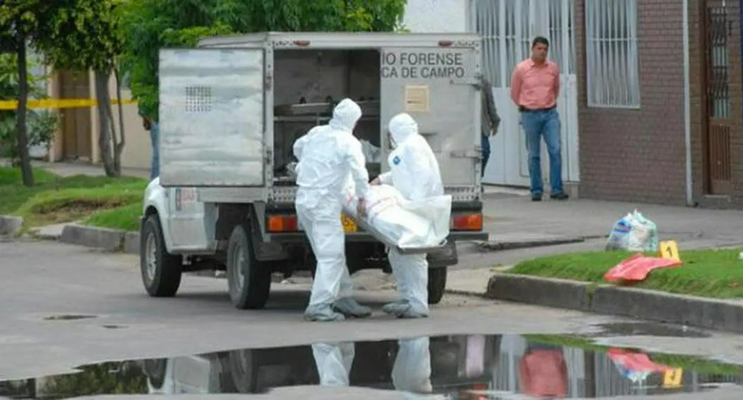 Hallan cadáver, envuelto en sabanas, en el sur de Bogotá, buscan al responsable