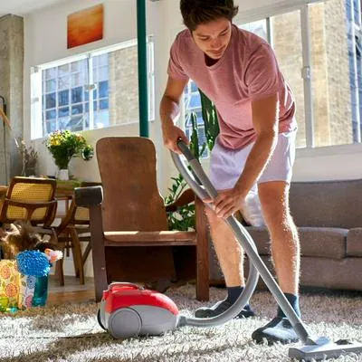 Ahorra tiempo y dinero en la limpieza del hogar con este aspirador