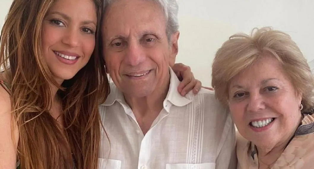 Mamá de Shakira está mejor de salud, luego de ser hospitalizada en Barcelona. Shakira y sus papás.