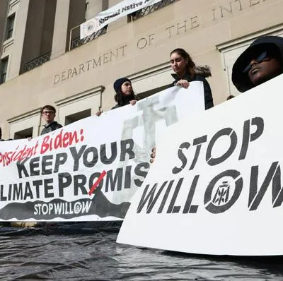 Protestas por el proyecto Willow a propósito de qué se trata y cómo nos afecta.