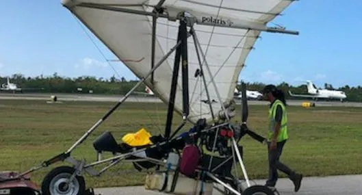Pilotos viajaron de Cuba a Miami en un avión no formal y piden que no los deporten.