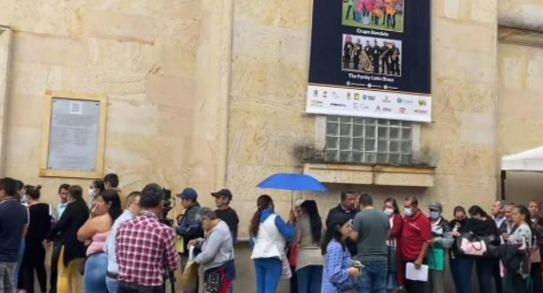 Evite las largas filas: inscripciones para Colombia Mayor será con pico y cédula