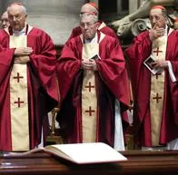 Funeral en el vaticano ilustra nota sobre protocolo de la Santa Sede ante muerte del Papa.