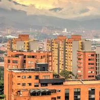 La reforma pensional tendría un grave efecto en la compra de viviendas en Colombia debido a que la financiación se complicaría, dice informe.