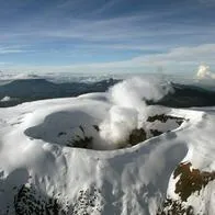 El volcán Nevado del Ruiz, cuya actividad ha aumentado recientemente.