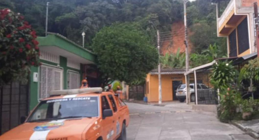 Familias de Tolima afectadas por las lluvias y los deslizamientos: han evacuado