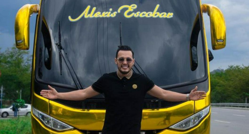Alexis Escobar estrenó nuevo bus para sus conciertos. El vehículo tiene todos los juguetes y lo acompañará por toda Colombia en sus viajes. 