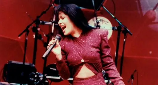 Selena Quintanilla en su último concierto, a 28 años de su asesinato. Qué ha pasado con Yolanda Saldívar y cuándo saldrá de prisión.
