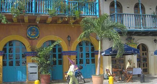Empleados de famoso bar en Cartagena llamado Míster Babilla denunciaron malos tratos e incumplimiento con sus salarios por parte de la discoteca. 