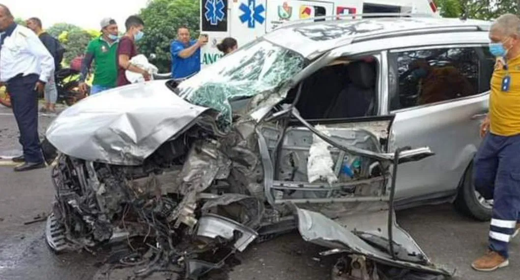 Así quedó la camioneta que protagonizó un fuerte accidente de tránsito en la vía Chicoral–El Espinal, en Tolima