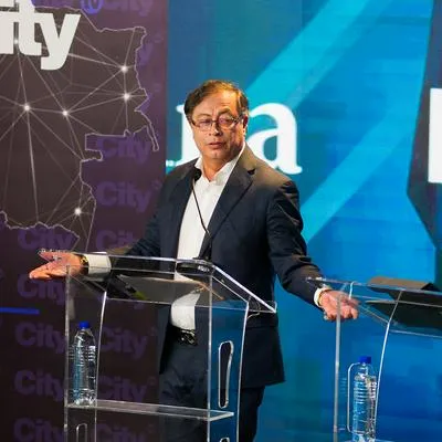 Gustavo Petro y Federico 'Fico' Gutiérrez, de quienes se conocieron los resultados de las pruebas Icfes.