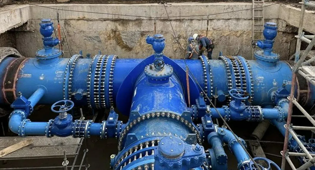 Claudia López, alcaldesa de Bogotá, aseguró que no habrá más cortes de agua en Bogotá debido a que la obra de empalme del tubo ya se completó. 