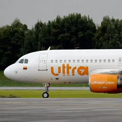 Ultra Air lanzó una oferta de tiquetes aéreos para afiliados de Sura en Colombia, lo curioso es que lo hizo antes de anunciar su quiebra.