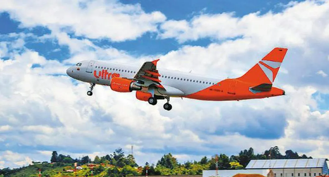 Foto de avión de Ultra Air, por petición de la Procuraduría al Gobierno por reembolso de tiquetes