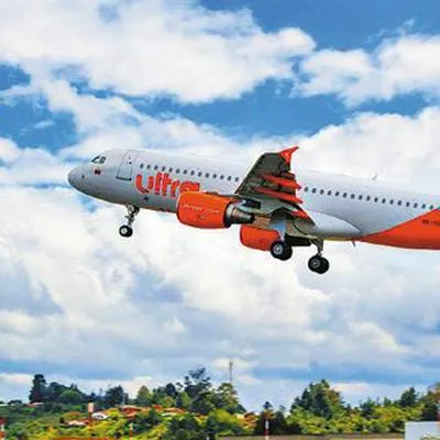 Foto de avión de Ultra Air, por petición de la Procuraduría al Gobierno por reembolso de tiquetes
