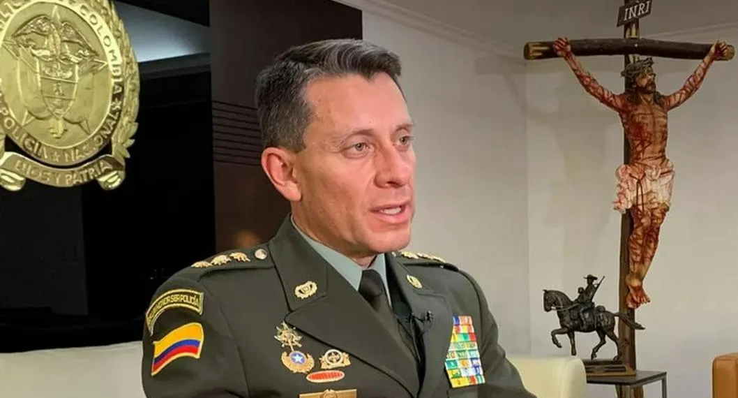 El general Henry Sanabria fue sacado de la Policía Nacional, después de sus declaraciones sobre religión y lo que dijo del ministro Alfonso Prada. 