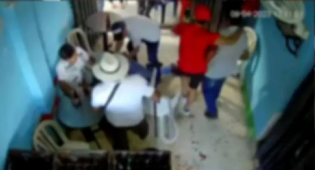Captura de video. En relación con la agresión en un local de Tolima.