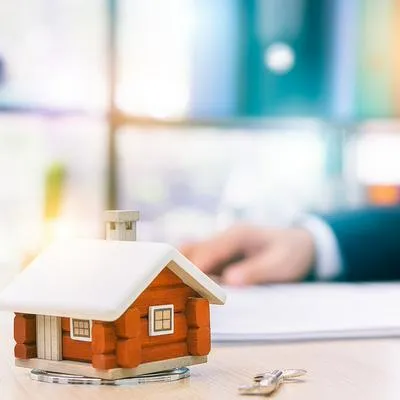 Los subsidios de vivienda en el programa 'Mi casa ya' sufrieron un drástico cambio y ya no serán 23.000 beneficiados, como indicó el Gobierno.