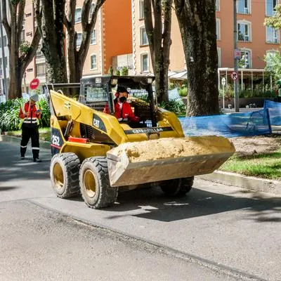 Cierres viales en Bogotá en avenida Ciudad de Cali: rutas alternas y desvíos
