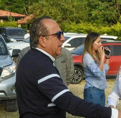 Mintransporte pidió renuncias, pero que no tiene nada que ver reforma a la salud