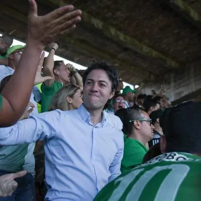 Nacional es amenazado por Daniel Quintero, alcalde de Medellín, con el Atanasio